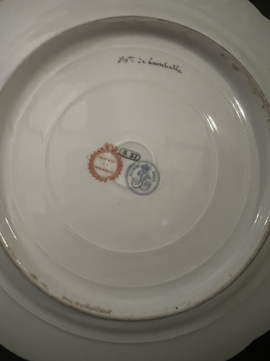 Assiette En Porcelaine De Sevres Représentant Mademoiselle De Lamballe-photo-3