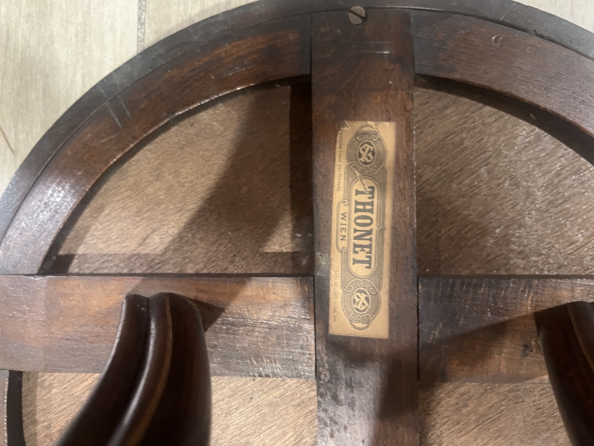 Bentwood Side Table By Thonet-photo-2