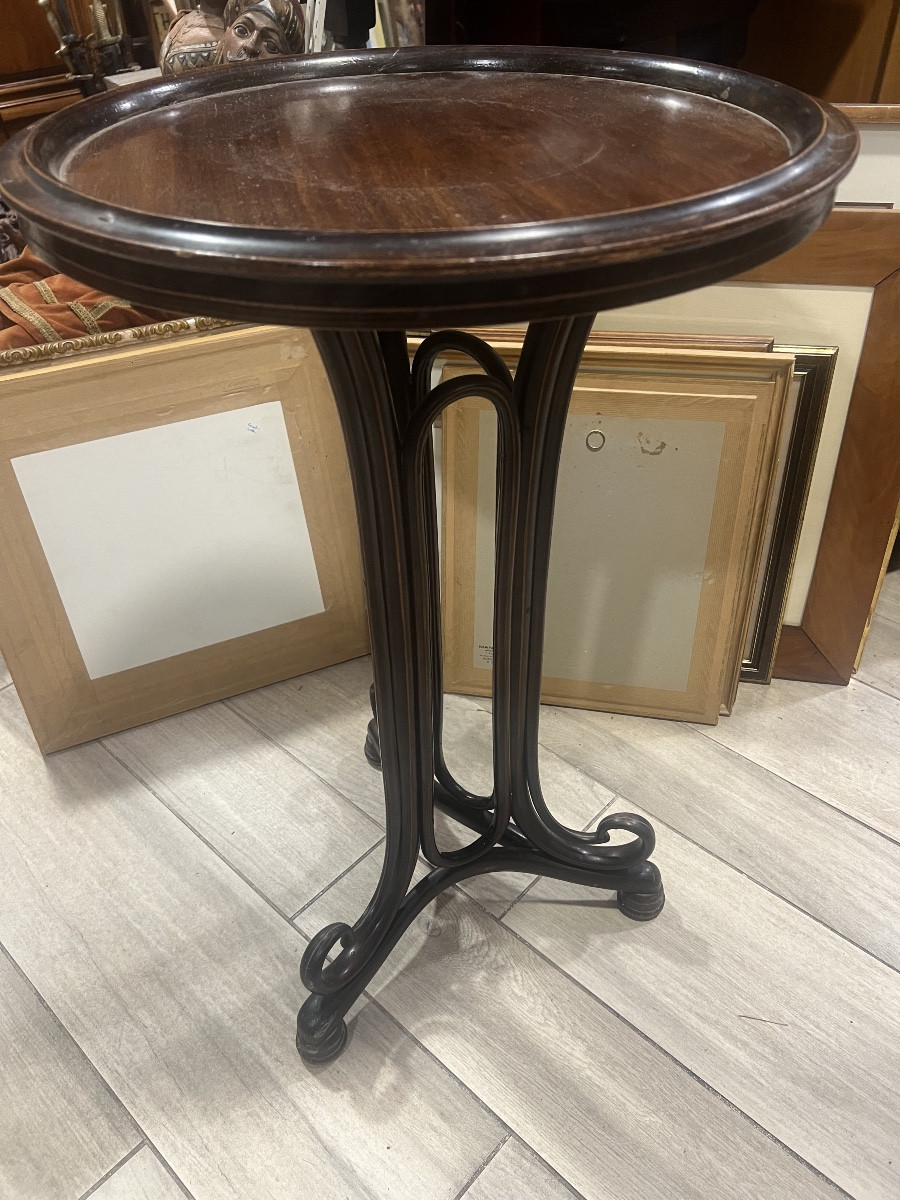 Bentwood Side Table By Thonet-photo-4