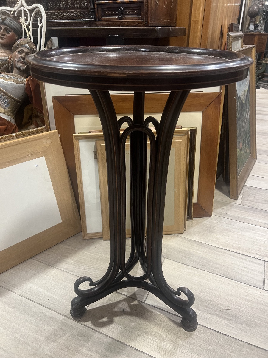 Bentwood Side Table By Thonet