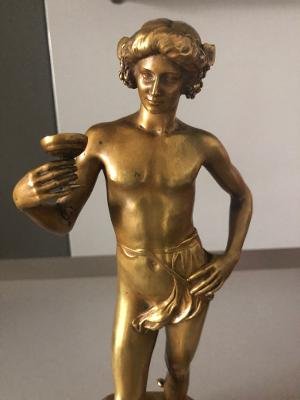 Statue bronze doré jeune garçon tenant une coupe signé ANTONIN CARLES fondeur SIOT-photo-3