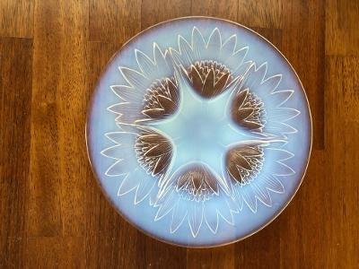 Opalescent Art Deco Dish Signed P.d'avesn Aux Lotus