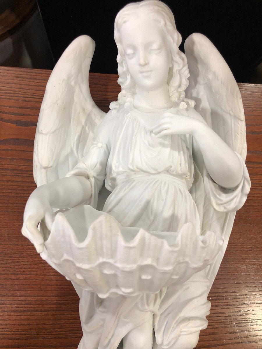 Large Porcelain Stoup Biscuit Angel XIX E-photo-4