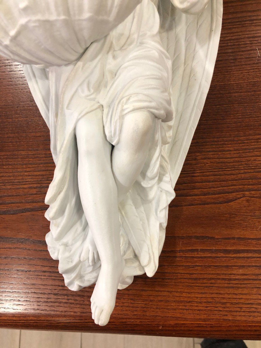 Large Porcelain Stoup Biscuit Angel XIX E-photo-5