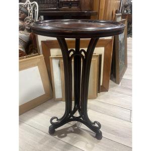 Bentwood Side Table By Thonet