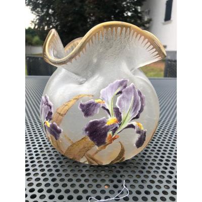 Vase Montjoie Fond Givré Décor A l'Or Et Fleurs Iris émaillées