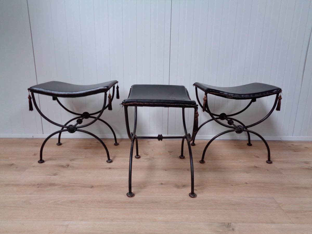 Three Neo-empire X Stools-photo-2