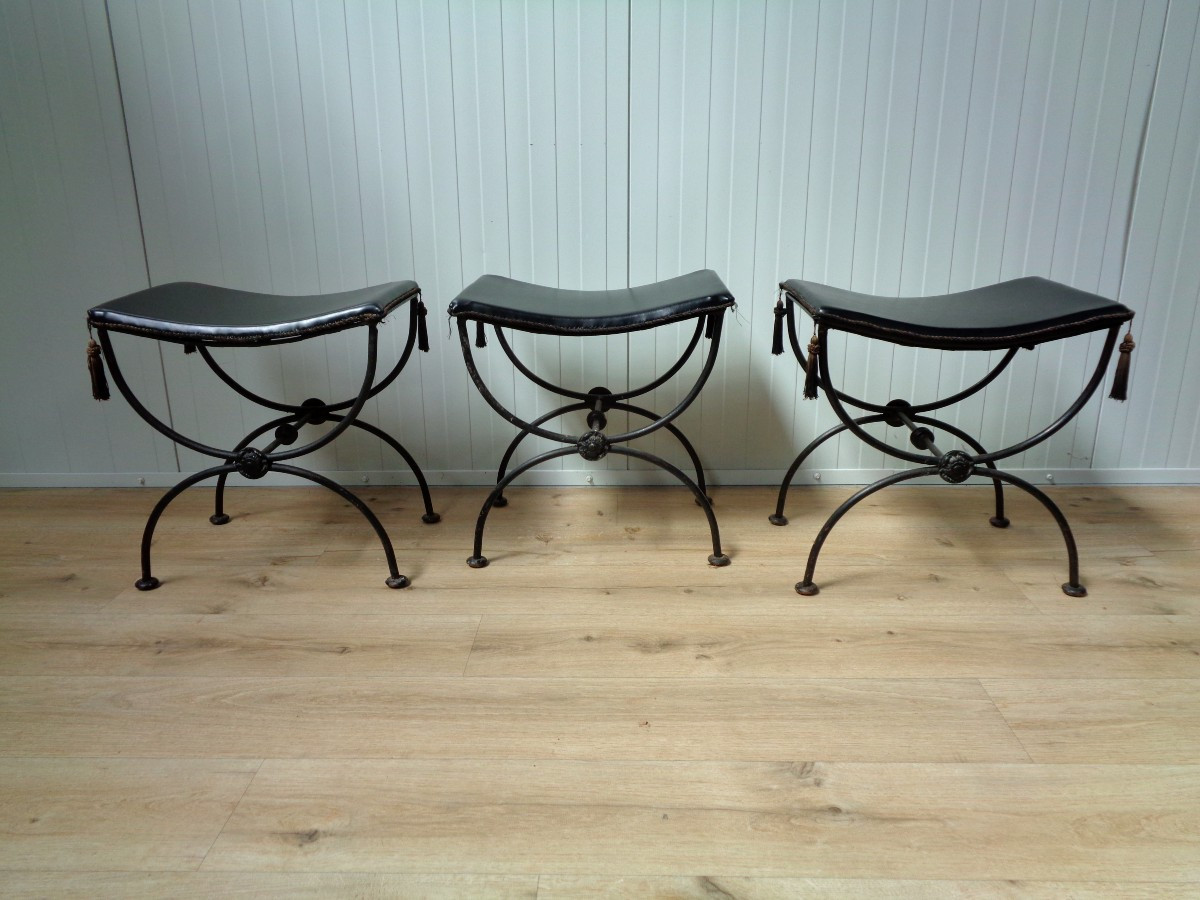 Three Neo-empire X Stools-photo-4