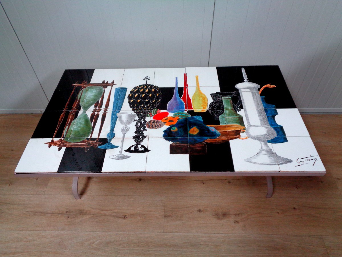 Guy Trévoux - Table basse plateau en céramique "Esprit cabinet de curiosité"