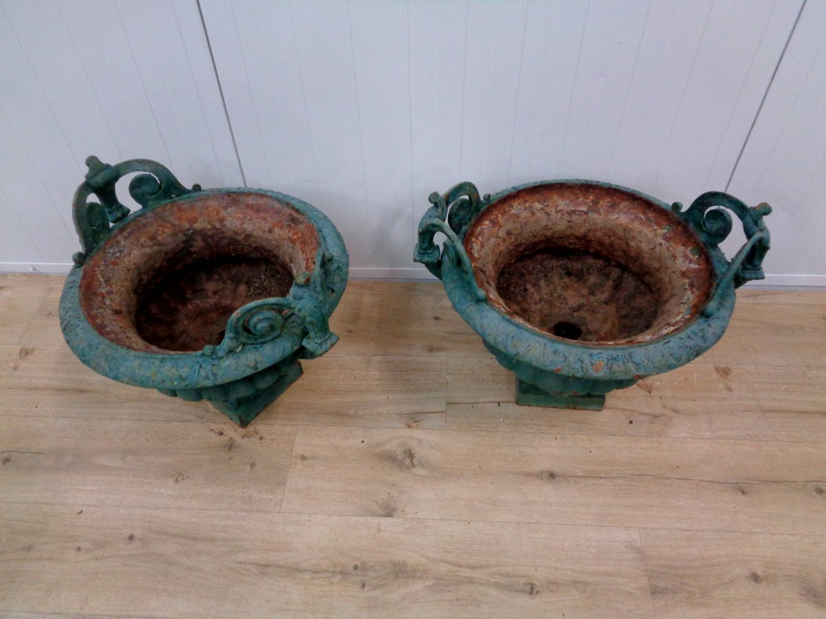 Pair Of Cast Iron Garden Vases -photo-4