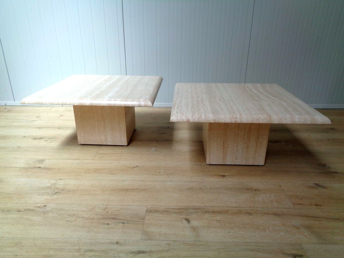 Paire de tables basses 1970 en travertin.-photo-2