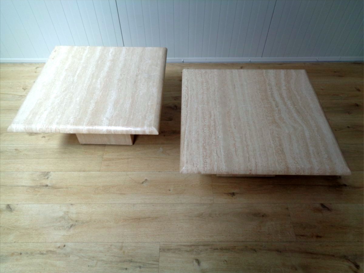 Paire de tables basses 1970 en travertin.-photo-3