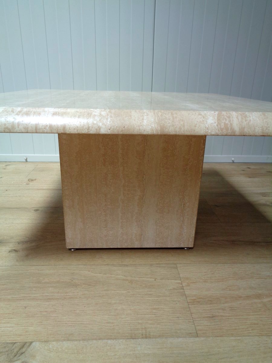 Paire de tables basses 1970 en travertin.-photo-1