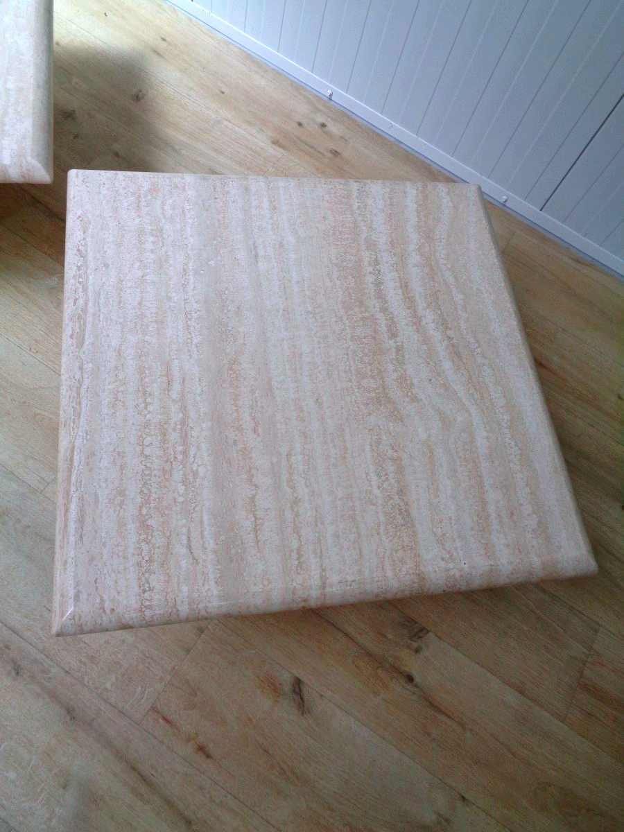 Paire de tables basses 1970 en travertin.-photo-5