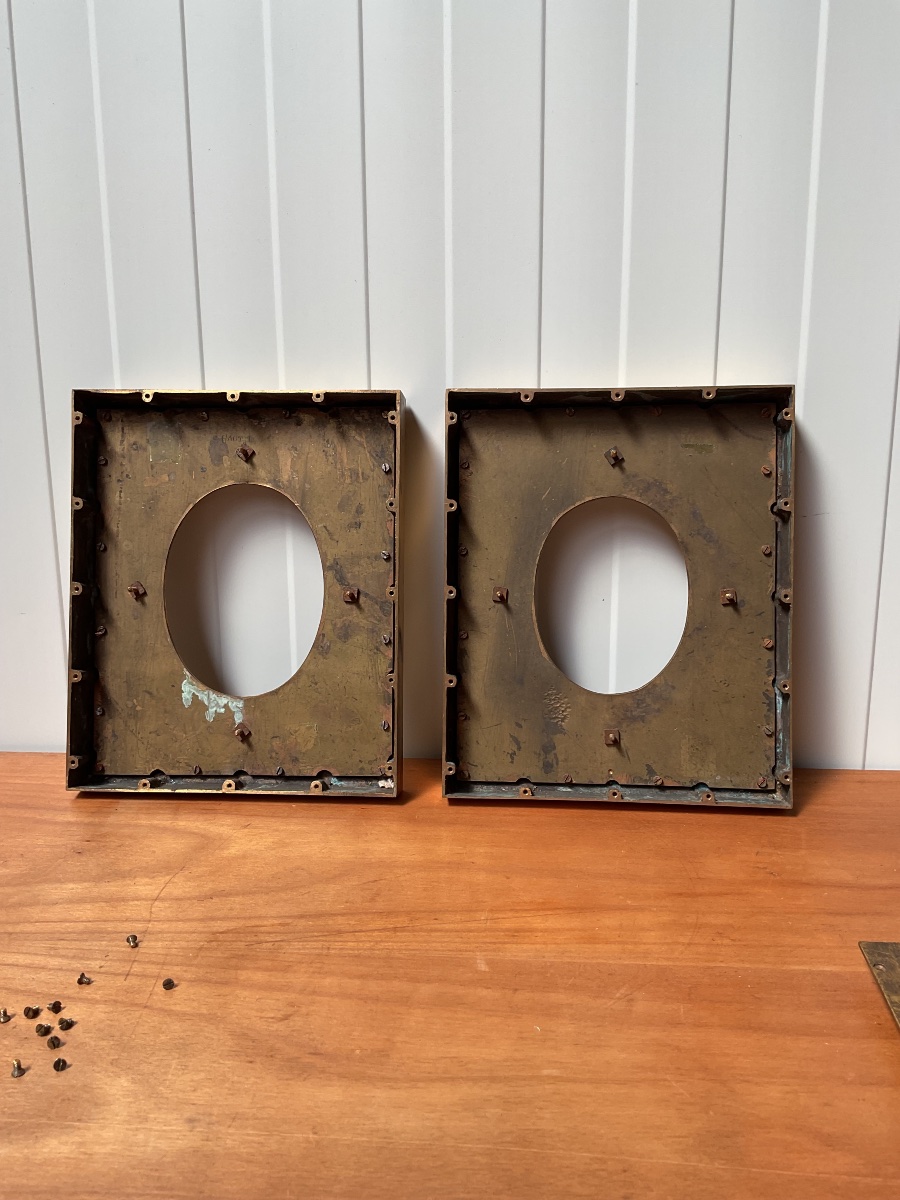 Pair Of Late 19th-century Bronze Frames -photo-3