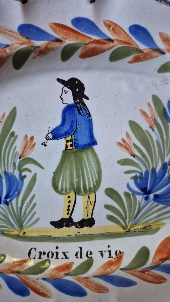 19th-century Quimper Earthenware Plate-photo-2