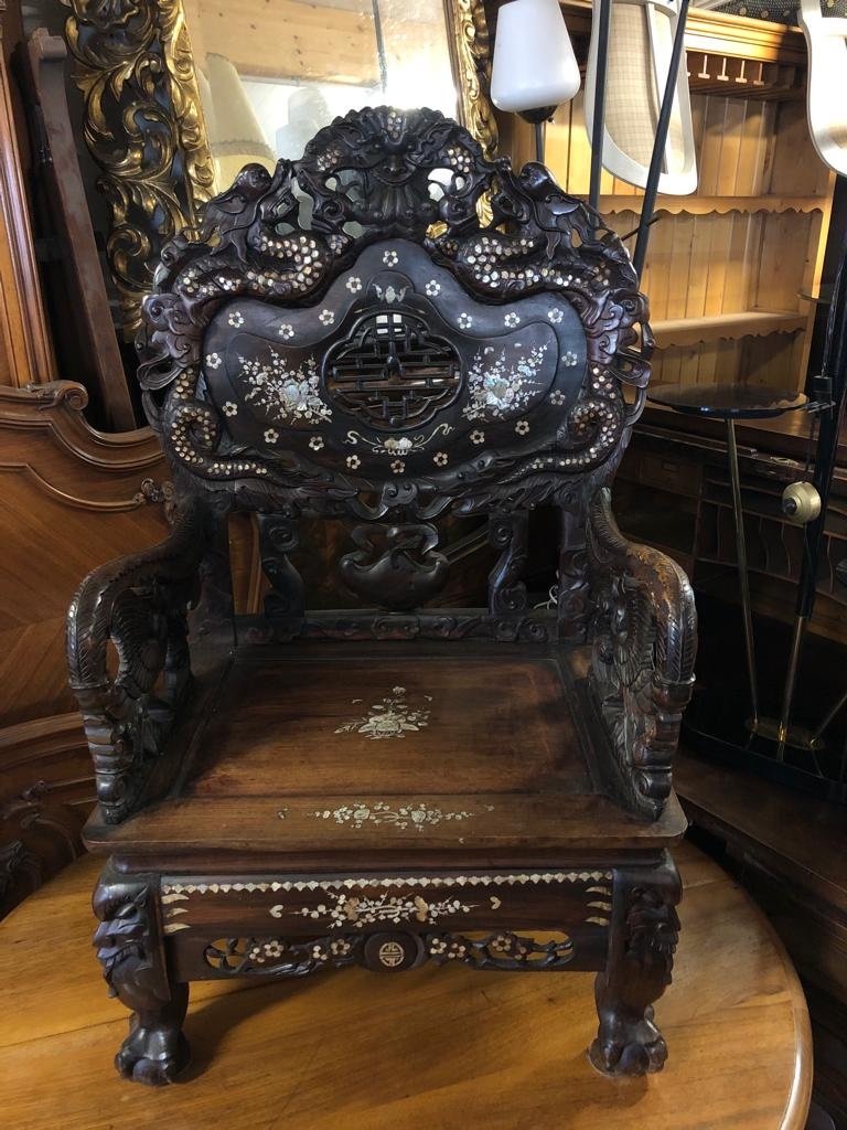 Fauteuil En Bois Sculpté Incrusté De Nacre,indochine