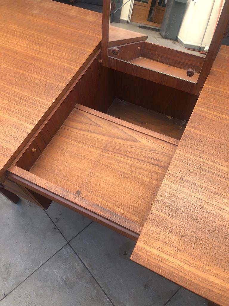 Meuble Coiffeuse Ou Bureau Danois -photo-3