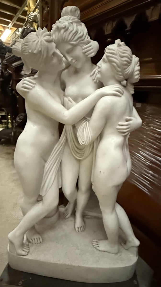 Sculpture En Marbre « Les Trois Graces »