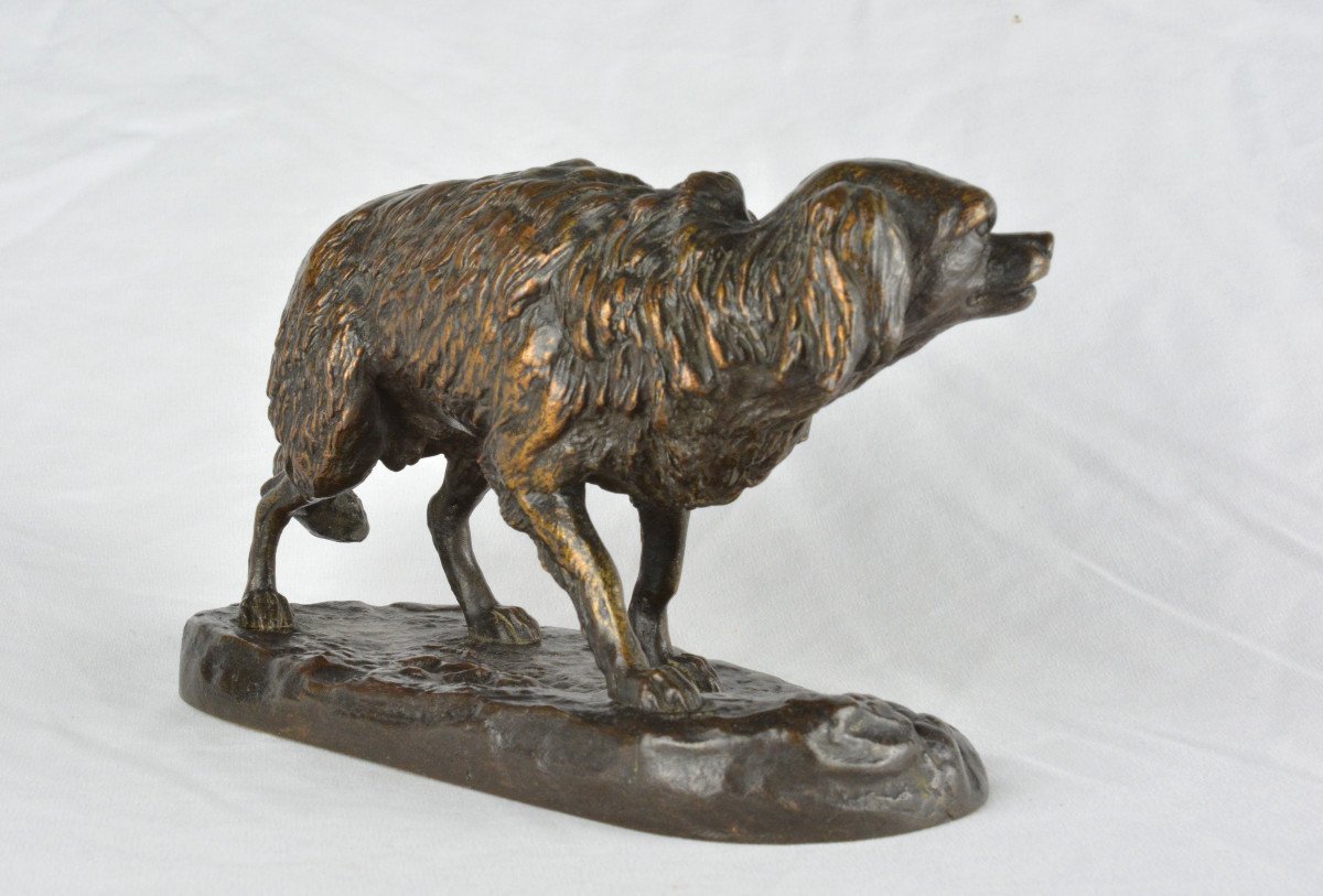 Leonard's Bronze Dog-photo-4