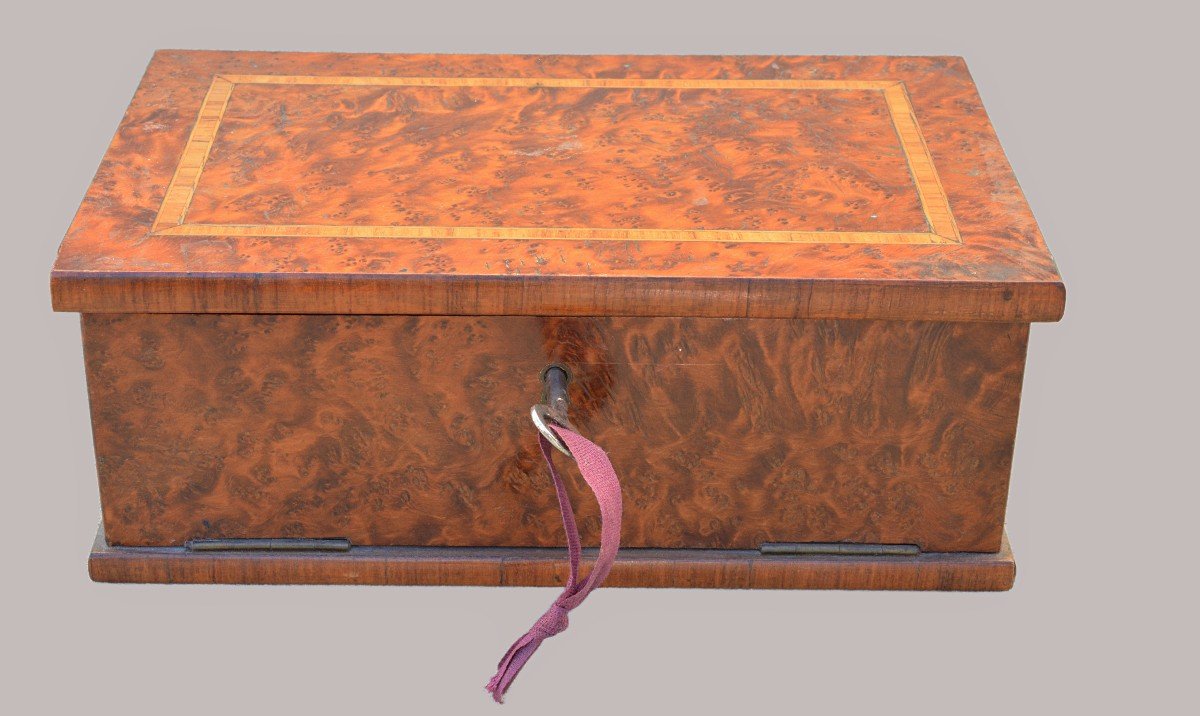 Elm Burl Playing Card Box