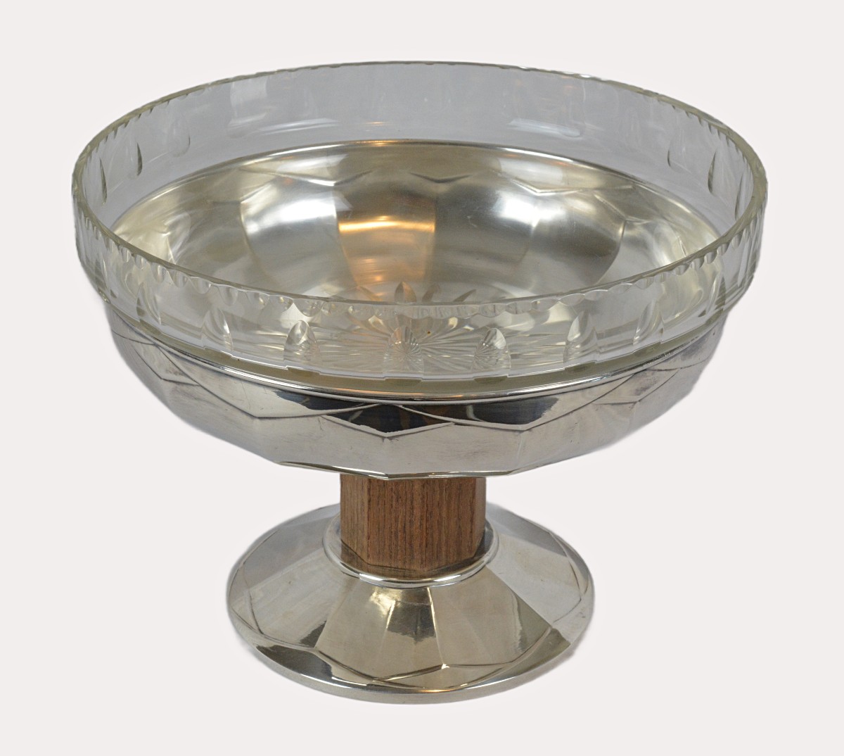 Coupe en métal argenté et bois de Gallia