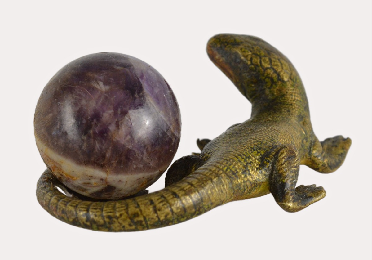 Vienna Bronze With Lizard And Agate-photo-3