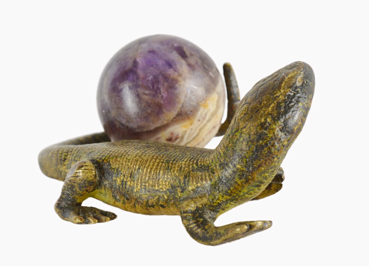 Vienna Bronze With Lizard And Agate