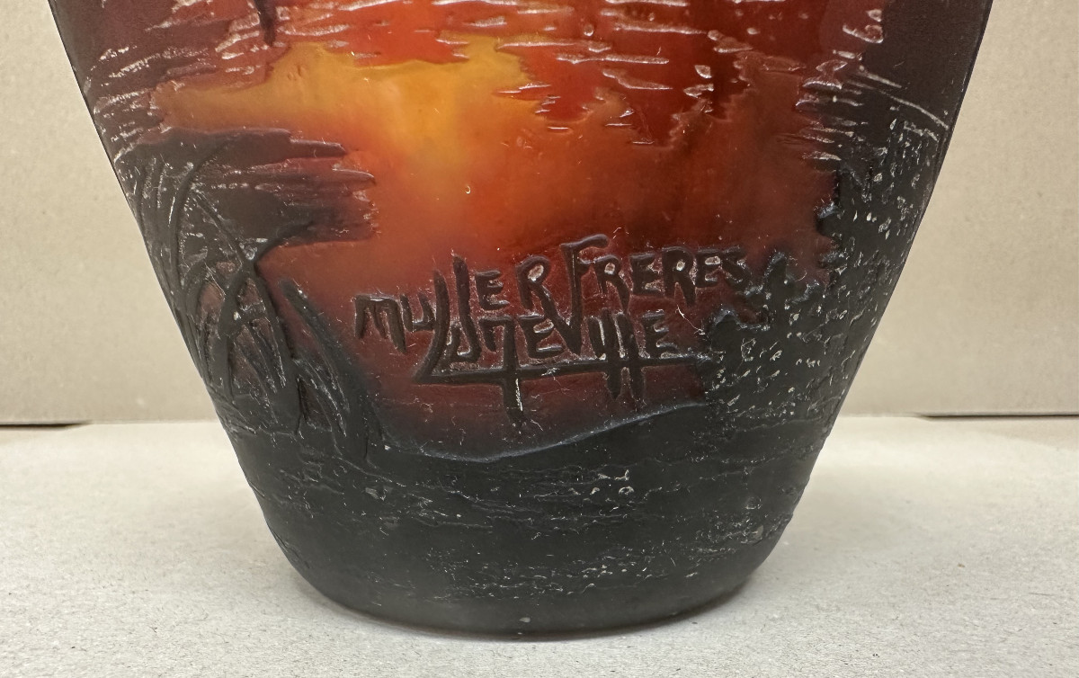 Vase Muller Frères Lunéville "Paysage" Vase en verre multicouche a décor dégagé a l'acide H20cm-photo-4