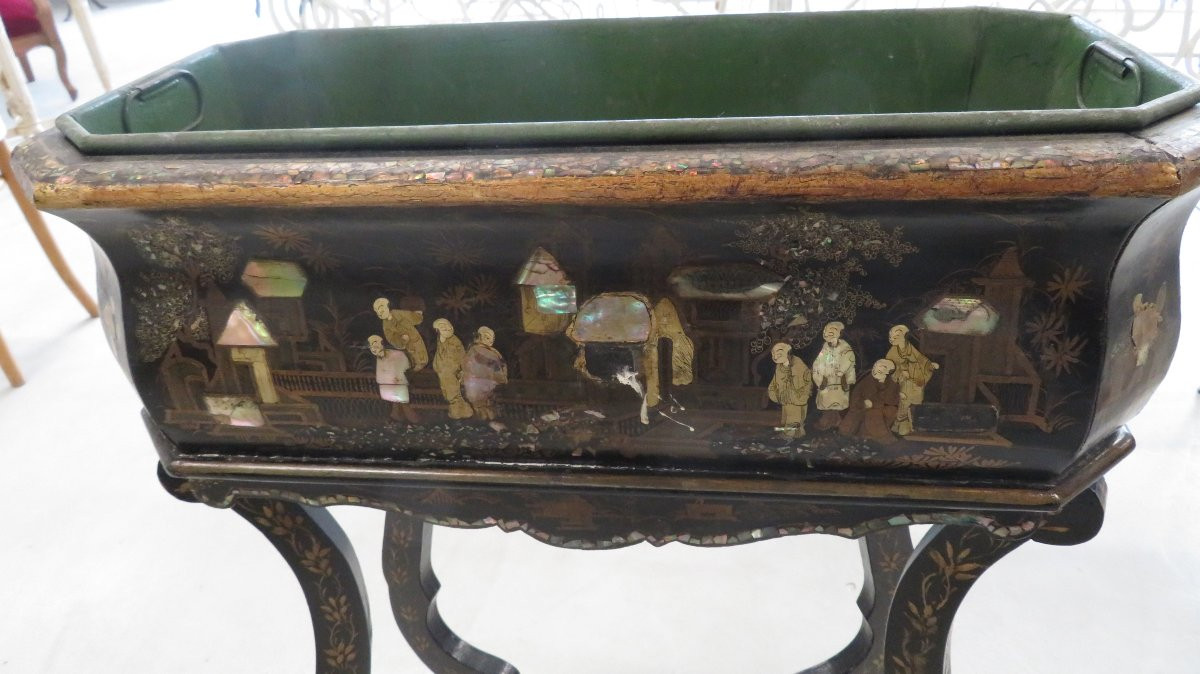 Napoleon III Planter-photo-5