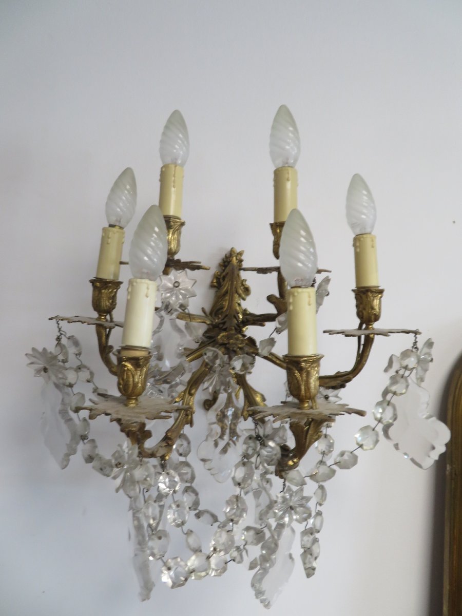 Pair Of Bronze Wall Sconces With Pendants-photo-3