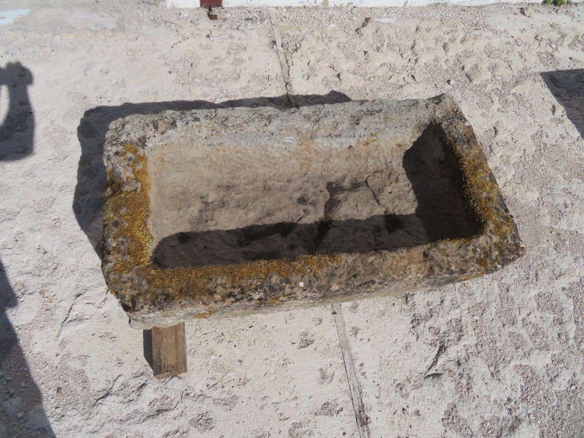 Burgundy Stone Trough-photo-2