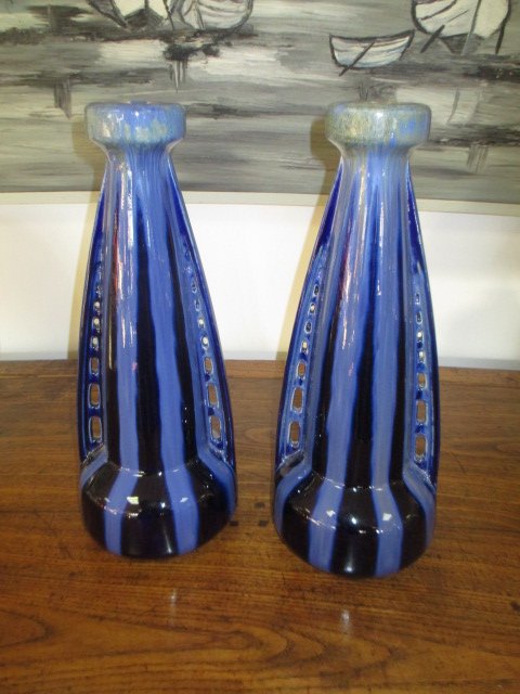 Pair Of Art Deco Vases-photo-4