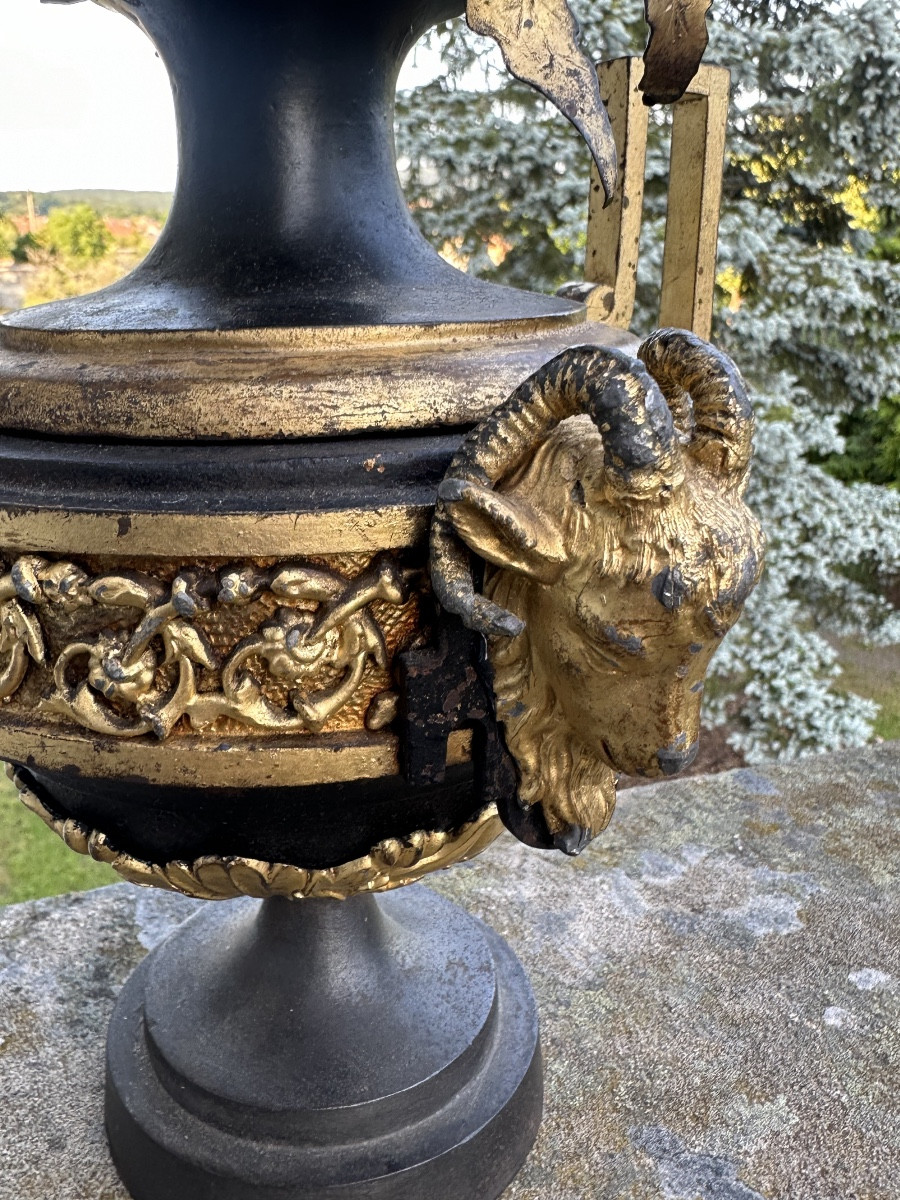 Vase en fonte -photo-4