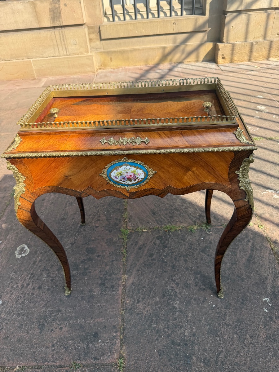 Jardinière Napoleon III avec plaque de Sèvres -photo-2