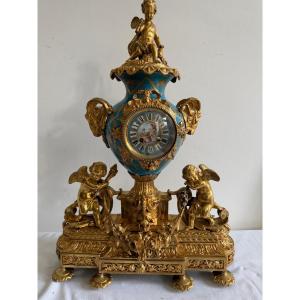 Pendule en Bronze et porcelaine de Sèvres