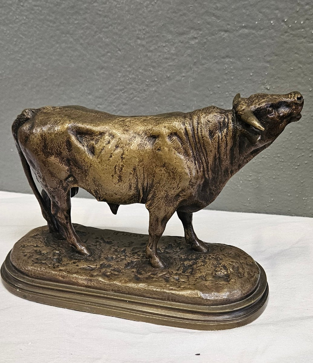 Bronze Sculpture Of A Bull, Rosa Happiness -photo-3