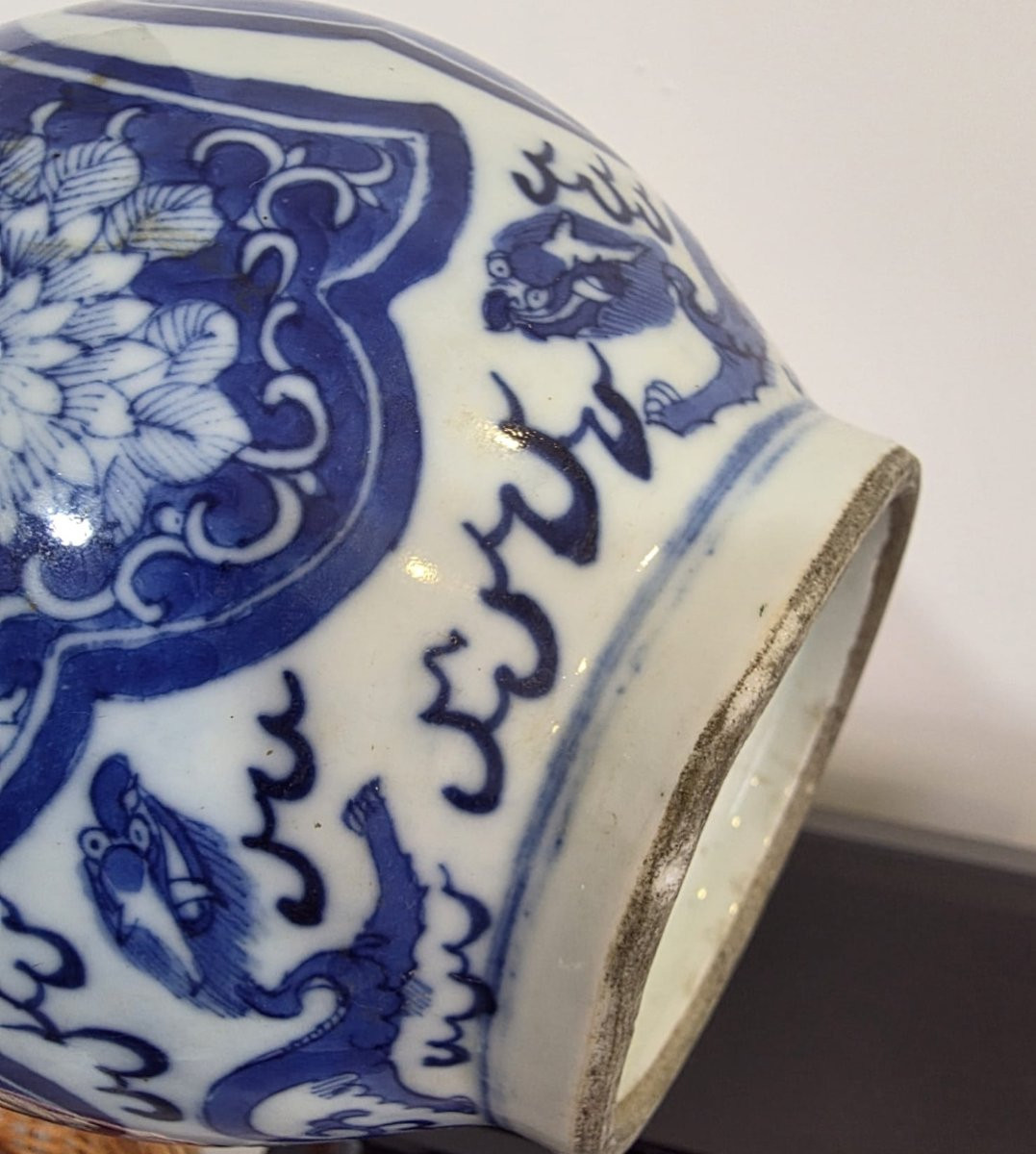 White And Blue Asian Vase -photo-4
