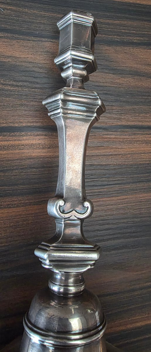 Pair Of 18th-century Silver Candlesticks From Béziers -photo-3