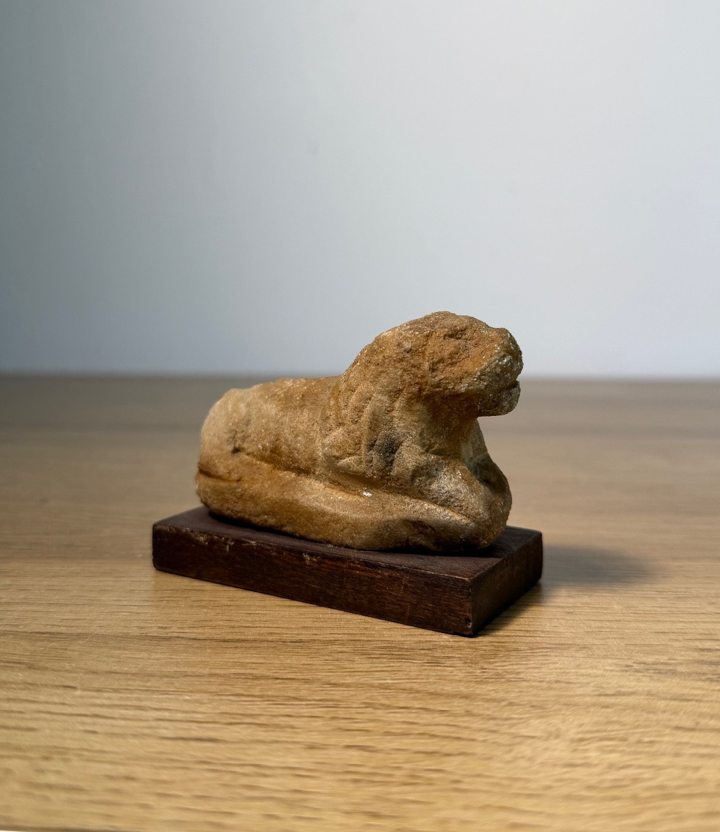 Carved Stone Lion - Ancient Egypt-photo-2