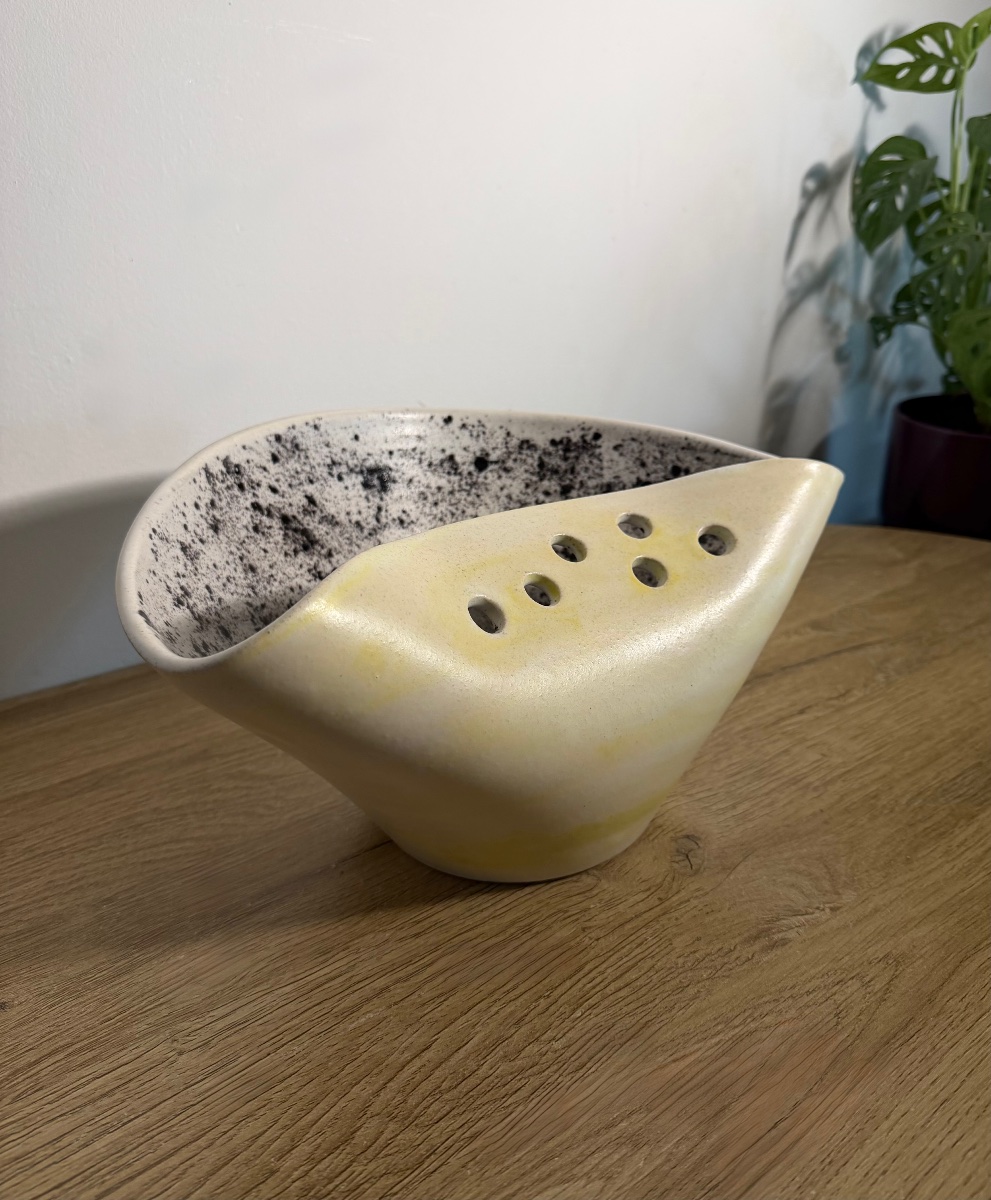 Mado Jolain (1921-2019) Glazed Ceramic Bowl / Pique-fleur Circa 1960