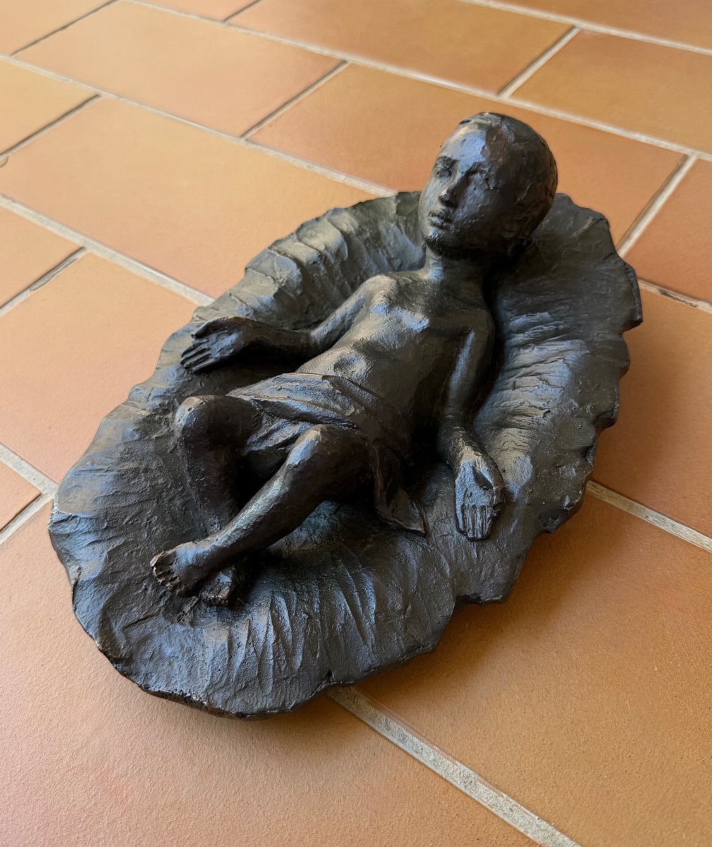 Enfant Jésus dans son berceau de paille - Bronze brutaliste circa 60-photo-2