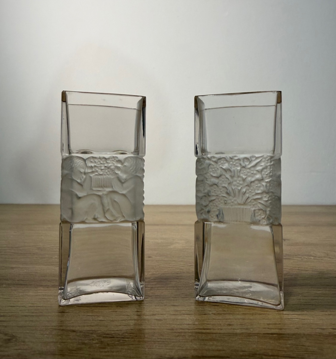 Pair Of René Lalique Vases - "trois Valses," Circa 1929-photo-2