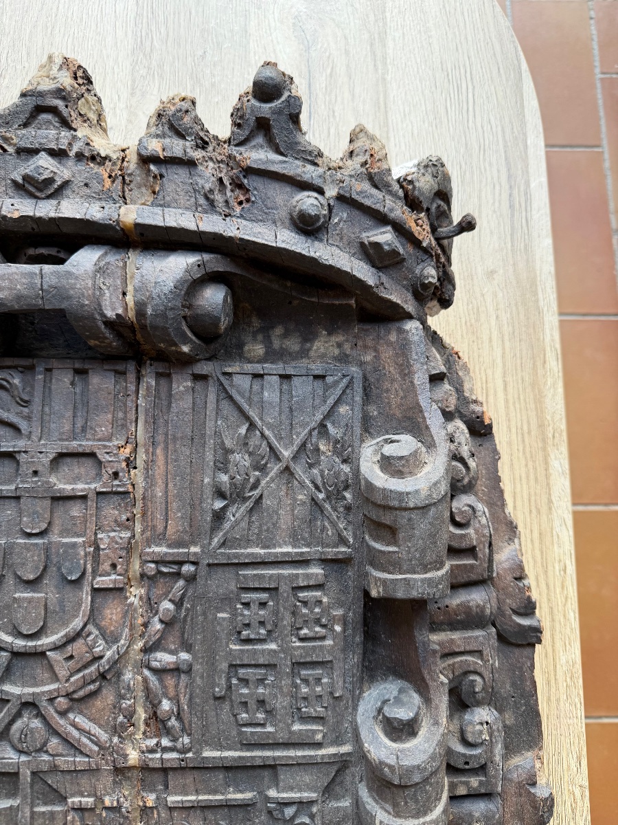 Armoiries de Philippe II d'Espagne - blason en bois fin XVIe / début XVIle siècle-photo-2