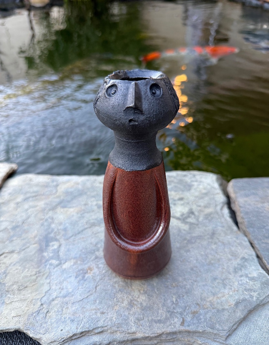 Vase anthropomorphe en céramique par Dominique Pouchain