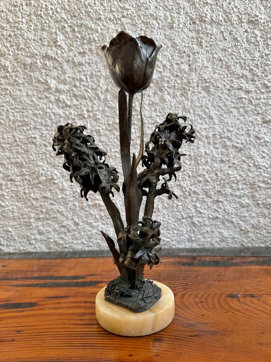 Hyacinth-shaped Bronze Candleholder-photo-2