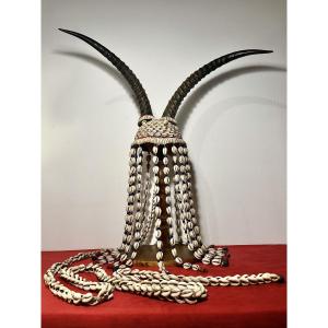 Important Ceremonial Headdress - Ghana 20th Century