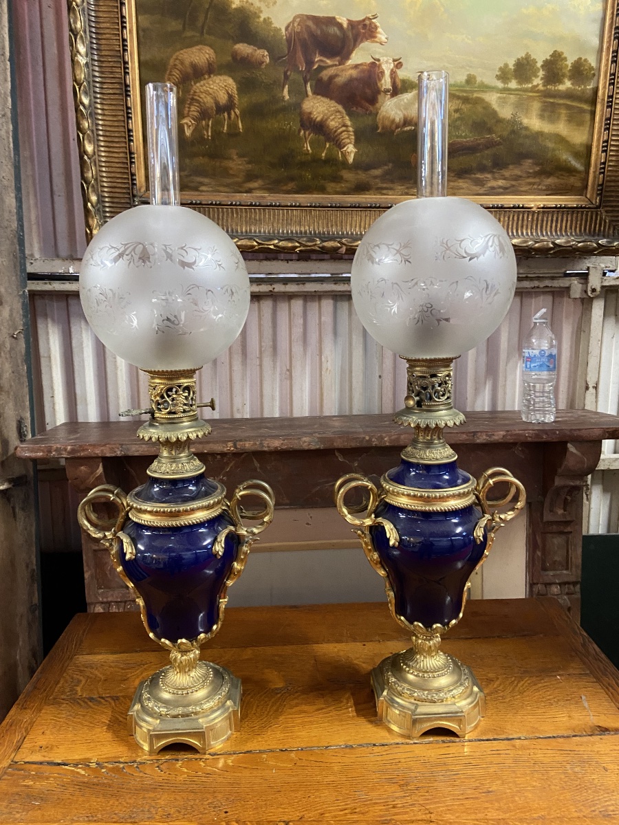 paire de lampe a petrole