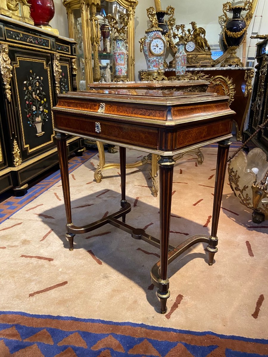 Napoleon Dressing Table 3-photo-7