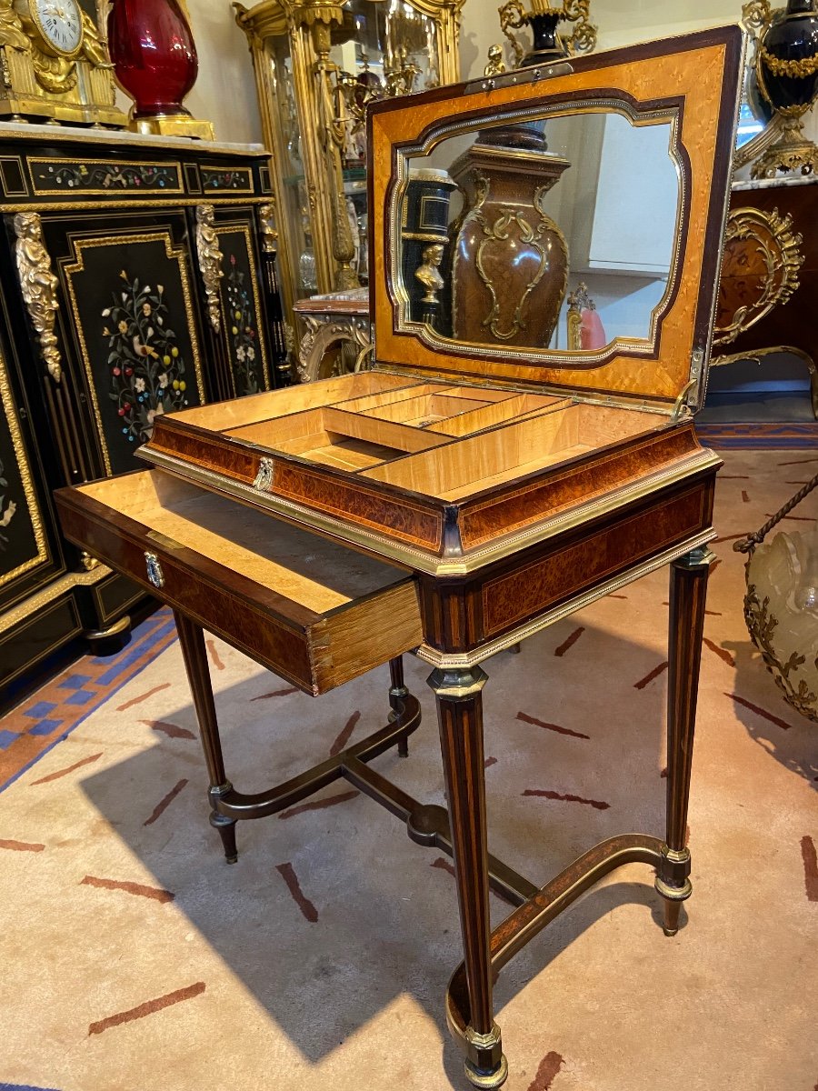 Napoleon Dressing Table 3-photo-1